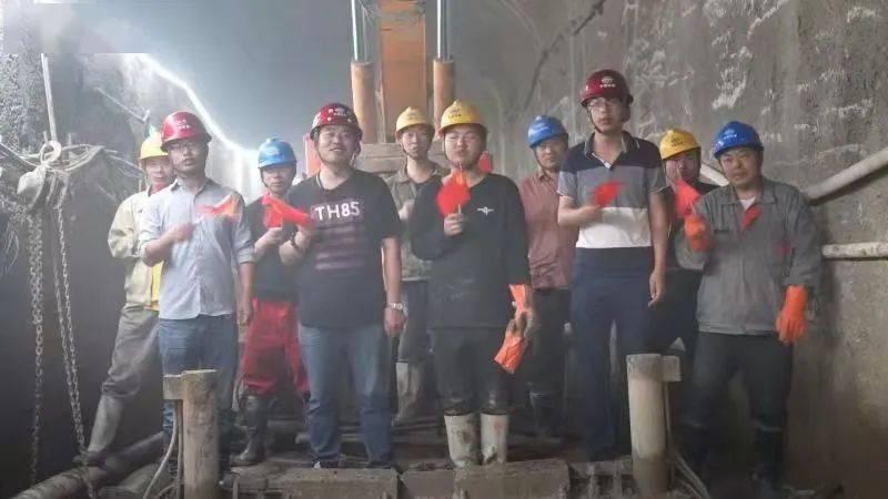 沃华医药下跌5.14%，报4.98元/股